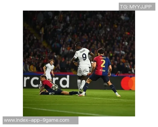 萨利巴伤愈重返阿森纳合练期待本周欧冠对阵布鲁日的精彩表现