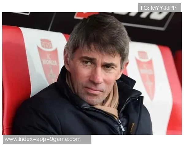 斯基拉透露冬窗引援不满加斯佩里尼与罗马总监马萨拉关系紧张 斯基拉透露冬窗引援不满加斯佩里尼与罗马总监马萨拉关系紧张